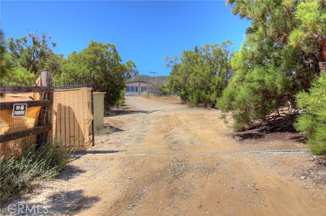 Detail Gallery Image 18 of 24 For 58525 La Colina Ln, Anza,  CA 92539 - 2 Beds | 2 Baths