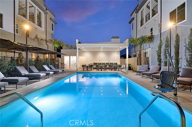 Detail Gallery Image 18 of 33 For 7251 Aura Cir, Huntington Beach,  CA 92647 - 4 Beds | 3/1 Baths