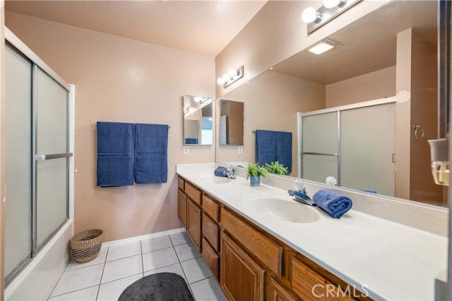 Detail Gallery Image 20 of 26 For 1819 Acosta Ave, Lancaster,  CA 93535 - 3 Beds | 2 Baths