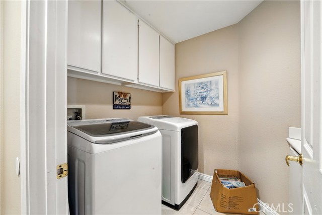 15019 Avenida Compadres, Chino Hills CA: https://media.crmls.org/medias/c4522305-0222-4e7a-9859-e44d79068186.jpg