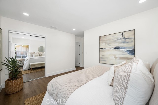 2312 Iroquois Avenue, Long Beach CA: https://media.crmls.org/medias/c452294b-4119-4998-9687-1e7bae0fb157.jpg
