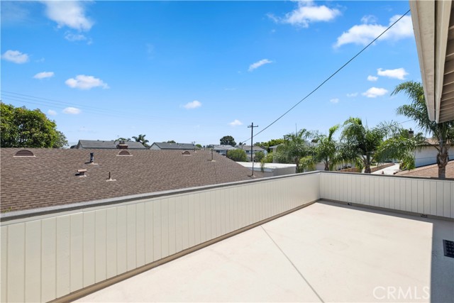 Detail Gallery Image 12 of 23 For 375 Woodland Pl #C,  Costa Mesa,  CA 92627 - 2 Beds | 1 Baths