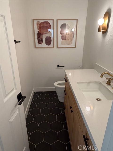 Detail Gallery Image 10 of 33 For 4890 Hannah, Yorba Linda,  CA 92886 - 3 Beds | 2/1 Baths