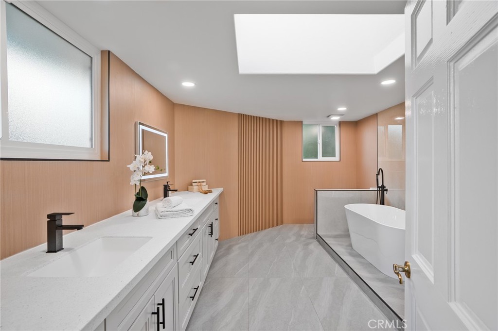 MLS #WS25259083 image #48