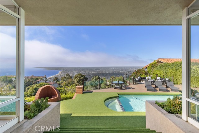 952 Via Del Monte, Palos Verdes Estates CA: https://media.crmls.org/medias/c4540018-f7fd-490e-b9de-0324e446a6bc.jpg
