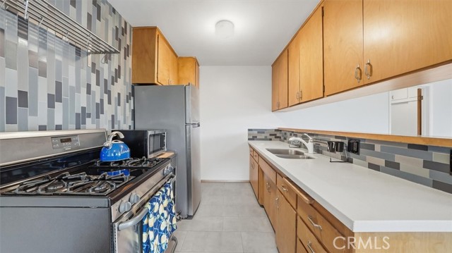 Detail Gallery Image 11 of 20 For 1020 E 2nd St #10,  Long Beach,  CA 90802 - 1 Beds | 1 Baths