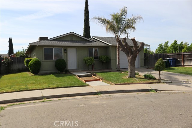 Detail Gallery Image 4 of 36 For 9015 Anza, Merced,  CA 95340 - 3 Beds | 1/1 Baths