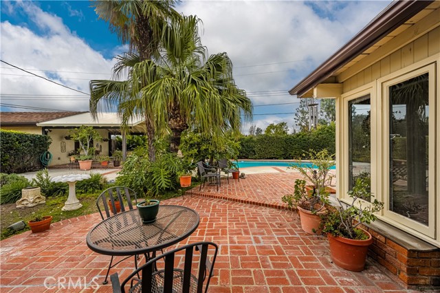 Detail Gallery Image 19 of 31 For 1142 Appian, Santa Ana,  CA 92705 - 4 Beds | 3 Baths