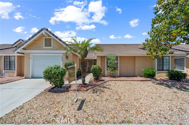 Detail Gallery Image 1 of 20 For 1434 Senator Way, San Jacinto,  CA 92583 - 2 Beds | 2 Baths