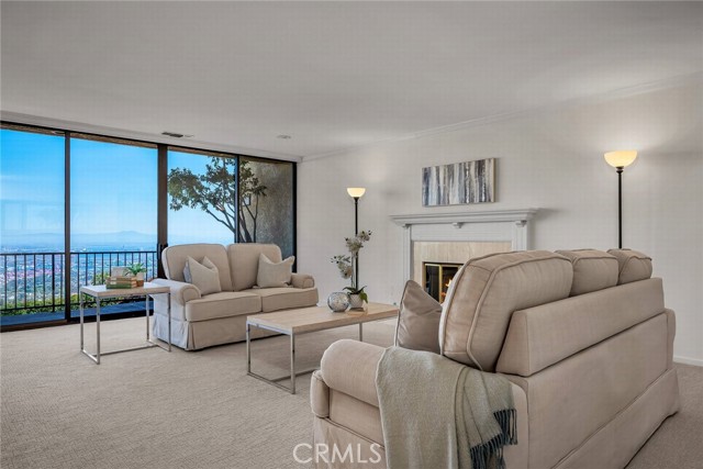 Detail Gallery Image 10 of 48 For 29711 Grandpoint Lane, Rancho Palos Verdes,  CA 90275 - 4 Beds | 4/1 Baths