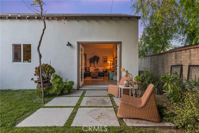 Detail Gallery Image 16 of 45 For 5816 Lemp Ave, North Hollywood,  CA 91601 - 3 Beds | 2 Baths