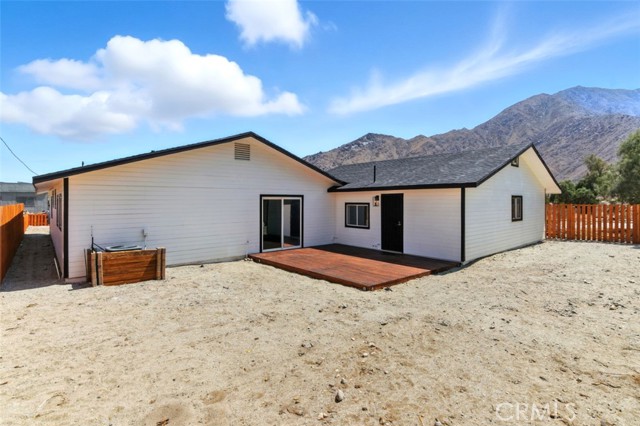 15872 Coral Street, Palm Springs CA: https://media.crmls.org/medias/c4565876-b887-4cba-8449-ad5d38757e38.jpg