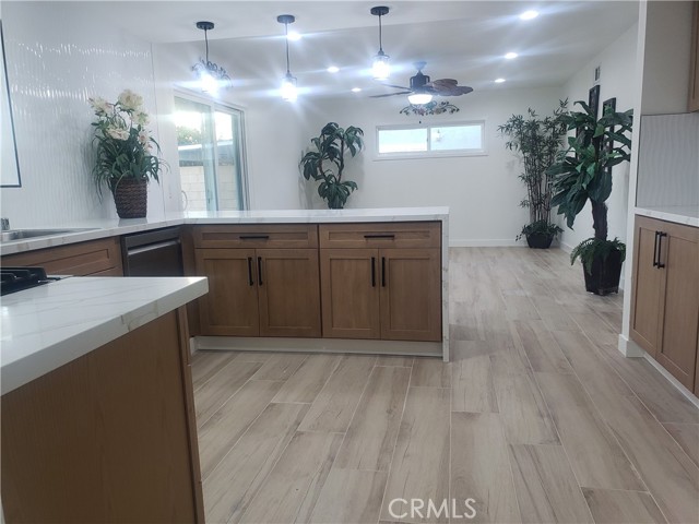 Detail Gallery Image 17 of 32 For 2758 W Stocton, Anaheim,  CA 92801 - 4 Beds | 3 Baths