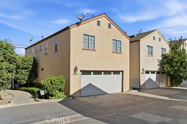 Detail Gallery Image 30 of 33 For 15150 Rayen St, North Hills,  CA 91343 - 3 Beds | 3 Baths