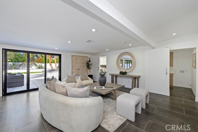 Detail Gallery Image 17 of 36 For 218 E Ocotillo, Palm Springs,  CA 92264 - 4 Beds | 3 Baths