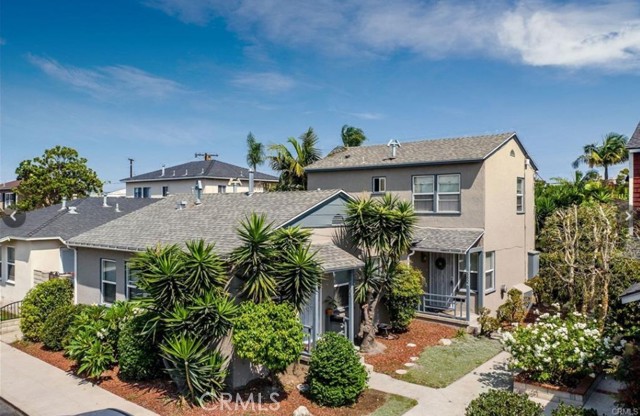Detail Gallery Image 1 of 11 For 5805 E 2nd St, Long Beach,  CA 90803 - 2 Beds | 1 Baths