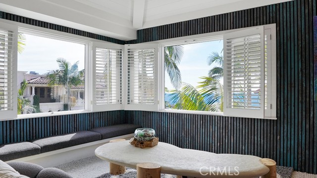 Detail Gallery Image 10 of 71 For 213 Marguerite, Corona Del Mar,  CA 92625 - 3 Beds | 2/1 Baths