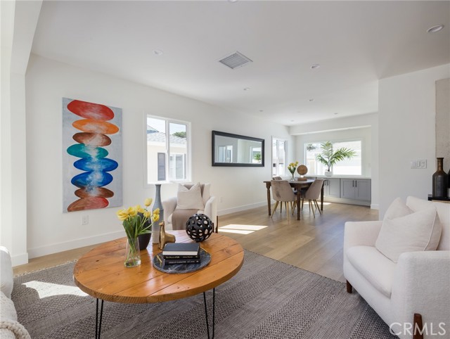 2709 182nd Place, Redondo Beach, California 90278, 3 Bedrooms Bedrooms, ,1 BathroomBathrooms,Residential,Sold,182nd,SB21201160