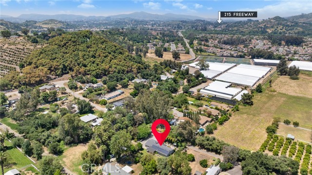 2458 Fawn Creek Lane, Escondido, California 92026, 3 Bedrooms Bedrooms, ,2 BathroomsBathrooms,Residential,For Sale,Fawn Creek Lane,SW24110804