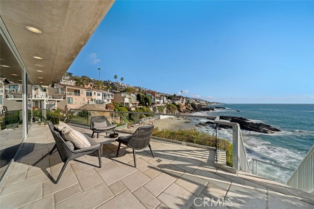 Detail Gallery Image 19 of 74 For 1907 Ocean Way, Laguna Beach,  CA 92651 - 4 Beds | 3/1 Baths