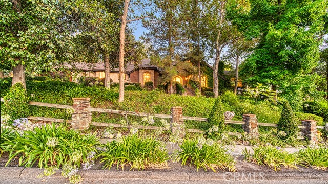 31742 Contijo Way, Coto de Caza CA: https://media.crmls.org/medias/c45ad013-c12a-418a-afcf-e98080f8c8c3.jpg