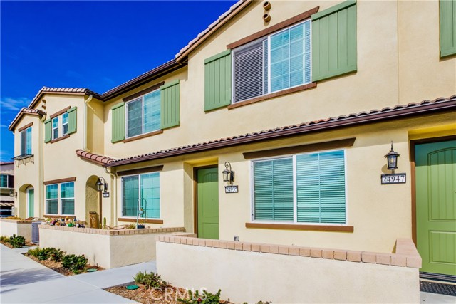 24935 Vermijo Court, Wildomar CA: https://media.crmls.org/medias/c45b3464-3c80-4771-9a49-a2e8719f617d.jpg