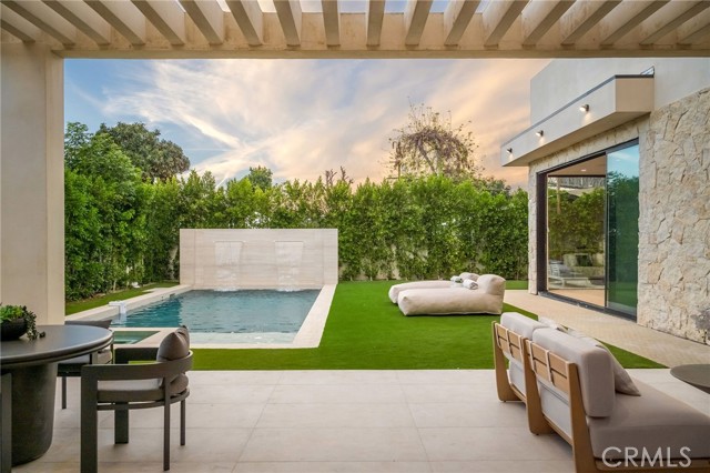 Detail Gallery Image 72 of 72 For 15447 Huston, Sherman Oaks,  CA 91403 - 5 Beds | 5/1 Baths