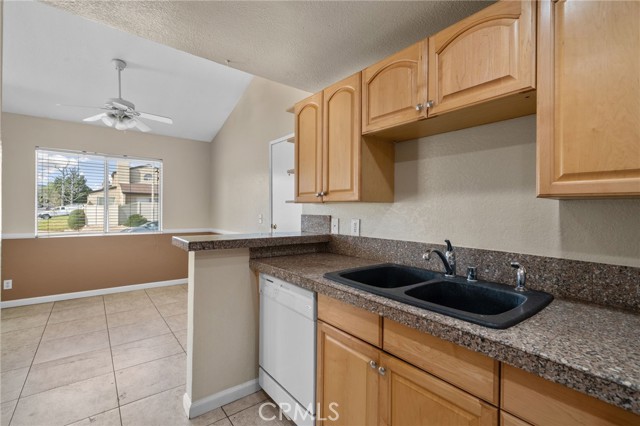 Detail Gallery Image 18 of 31 For 282 Parkview Dr, Lake Elsinore,  CA 92530 - 2 Beds | 1 Baths