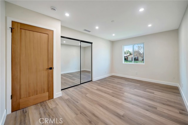 Detail Gallery Image 30 of 41 For 24250 Friar St, Woodland Hills,  CA 91367 - 4 Beds | 4 Baths