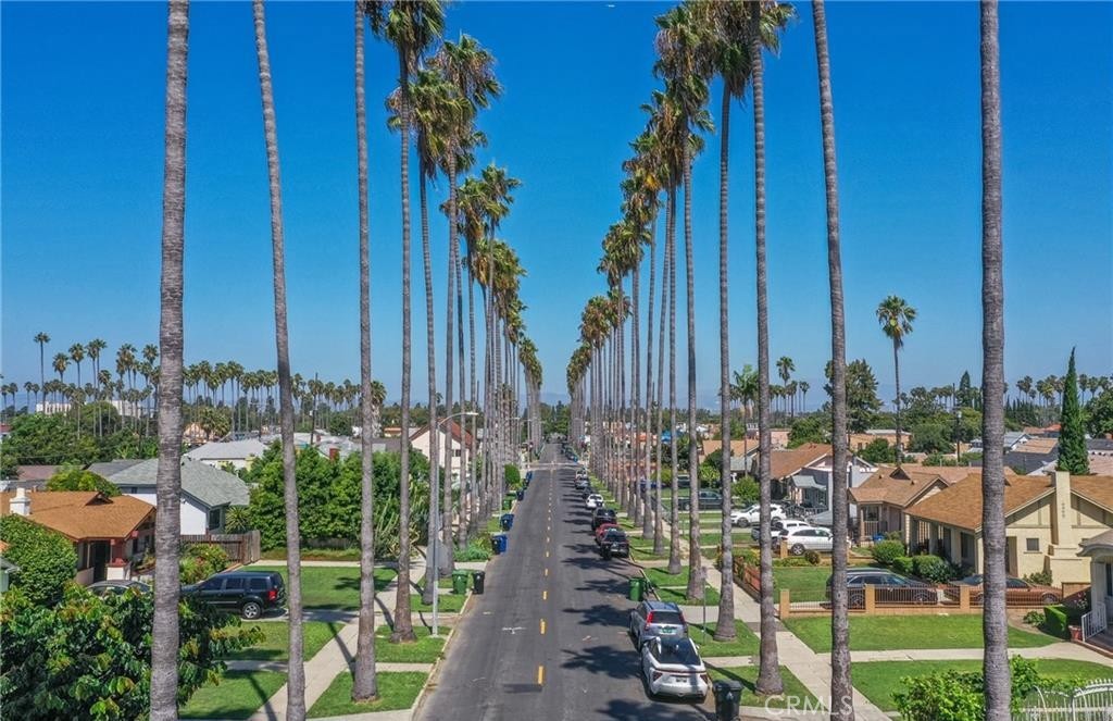 https://media.crmls.org/medias/c45ecd70-b888-4d48-8666-3abc8a368375.jpg?preset=X-Large
