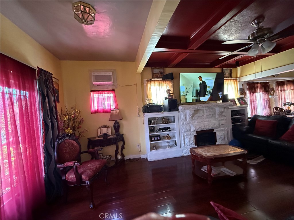 MLS #IV25093527 img 4