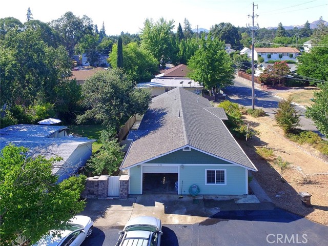 395 Thirteenth Street at Hartley, Lakeport Parking lot and Garage view