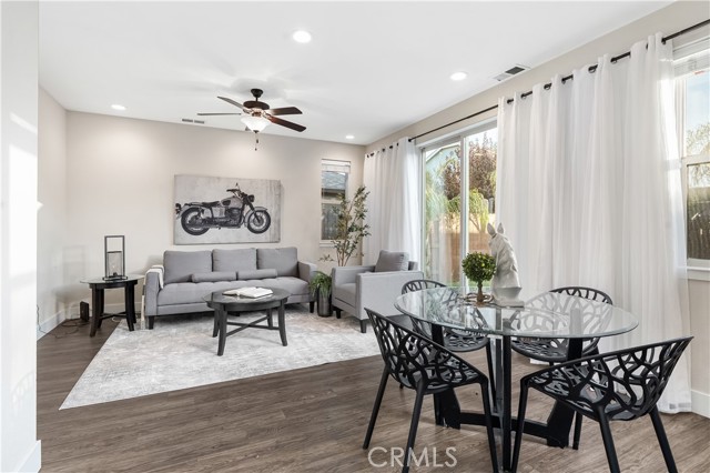 Detail Gallery Image 14 of 44 For 1110 Shumard Oak Way, Chico,  CA 95928 - 3 Beds | 2/1 Baths