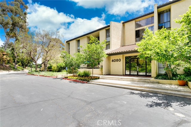 4080 Via Marisol, Los Angeles CA: https://media.crmls.org/medias/c45ff443-c065-4396-a4cb-3cdf5b88e9d7.jpg