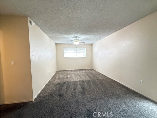 420 E Blueridge Avenue, Orange CA: https://media.crmls.org/medias/c46039ca-a60e-418a-ae05-682e7a770afa.jpg