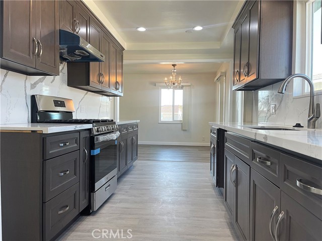 Detail Gallery Image 5 of 25 For 408 N Phillips Ave, West Covina,  CA 91791 - 4 Beds | 2 Baths