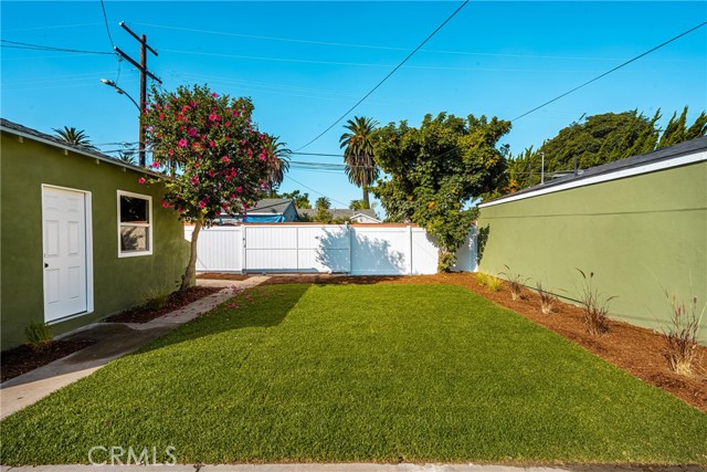 Detail Gallery Image 32 of 36 For 2451 Daisy, Long Beach,  CA 90806 - 2 Beds | 1 Baths