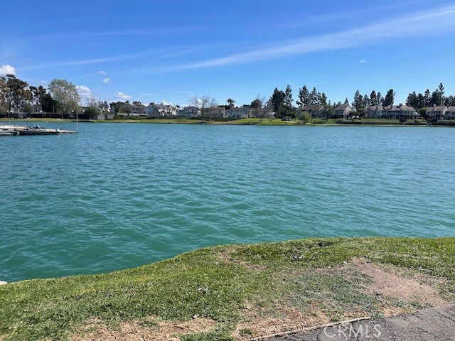 Detail Gallery Image 28 of 34 For 73 Fallingstar, Irvine,  CA 92614 - 2 Beds | 2 Baths