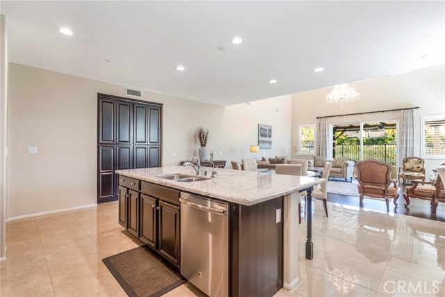 Detail Gallery Image 10 of 54 For 24824 Carbon, Valencia,  CA 91354 - 4 Beds | 3/1 Baths