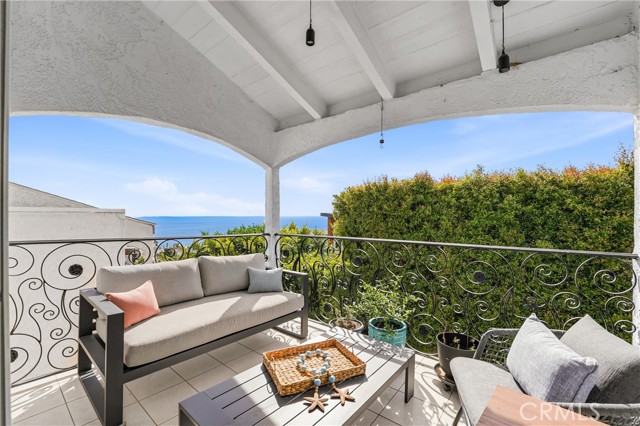 Detail Gallery Image 11 of 75 For 885 Tia Juana, Laguna Beach,  CA 92651 - 3 Beds | 2 Baths