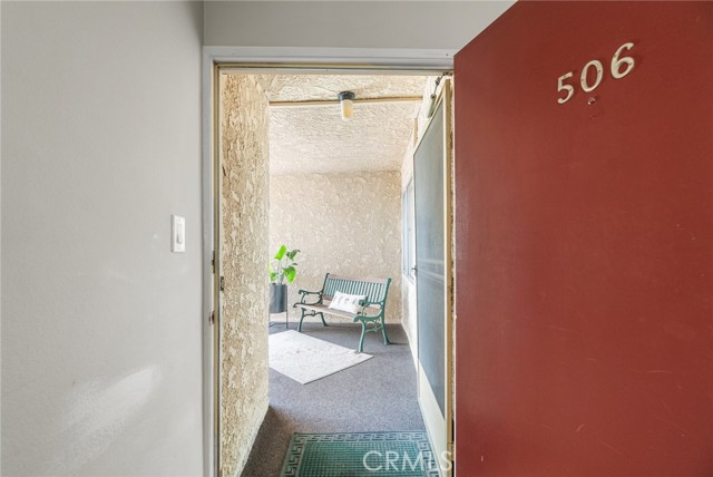 4505 California Avenue, Long Beach CA: https://media.crmls.org/medias/c4620dee-1c00-4644-a661-4eab4f81d7f2.jpg