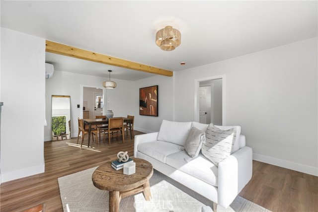 3327 Minto Court photo 5