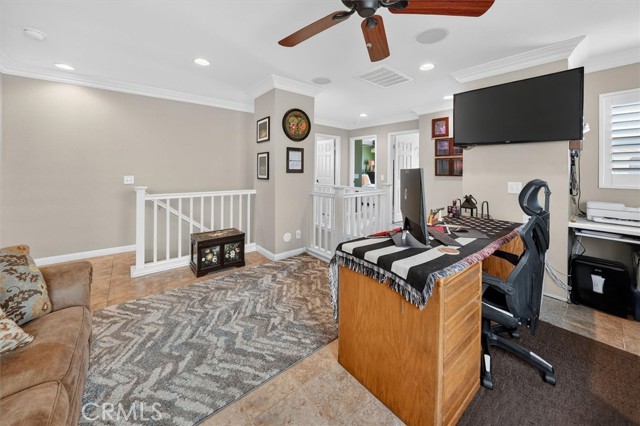 Detail Gallery Image 16 of 49 For 29202 Cowboy Ct, Valencia,  CA 91354 - 3 Beds | 2/1 Baths