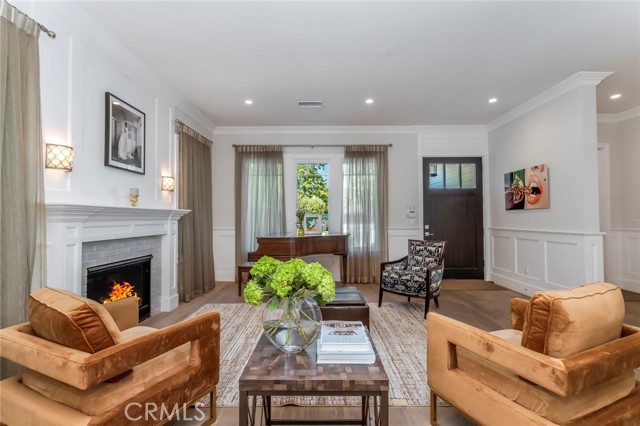 Image 6 of 60 For 14234 Greenleaf Street