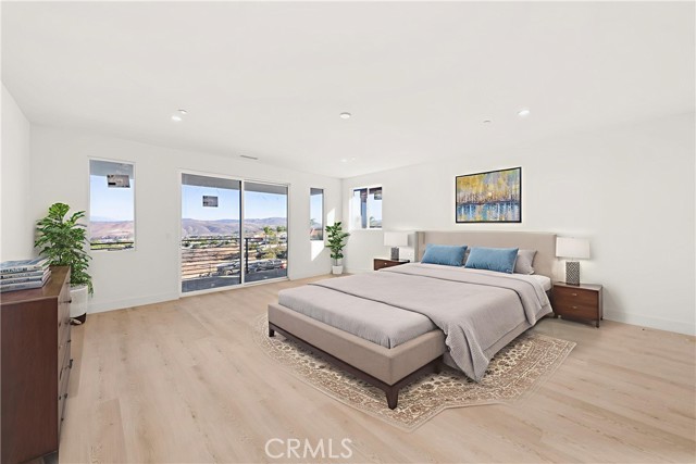 Detail Gallery Image 10 of 27 For 3704 Howe St, Corona,  CA 92881 - 5 Beds | 3/1 Baths