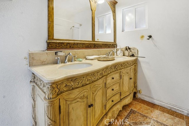 Detail Gallery Image 19 of 45 For 13861 E Avenue G6, Lancaster,  CA 93535 - 3 Beds | 2 Baths