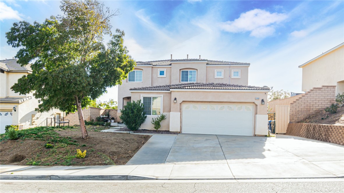 Detail Gallery Image 1 of 43 For 37402 Maidenhair Ln, Palmdale,  CA 93551 - 4 Beds | 3 Baths