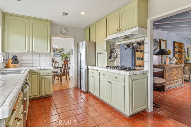 2672 Via Pacheco, Palos Verdes Estates, California 90274, 3 Bedrooms Bedrooms, ,1 BathroomBathrooms,Residential,Sold,Via Pacheco,SB24043722