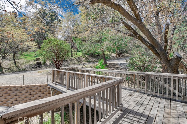 Detail Gallery Image 6 of 46 For 24883 Ponderosa Dr, Idyllwild,  CA 92549 - 5 Beds | 3 Baths