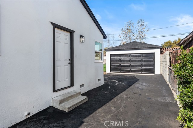 Detail Gallery Image 9 of 34 For 13509 Montague St, Arleta,  CA 91331 - 3 Beds | 2 Baths